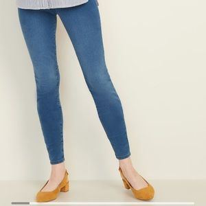 Super Skinny Pull-On Jeggings